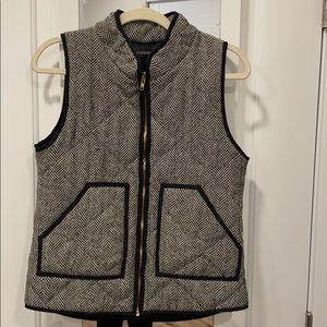 Women’s Vest size small